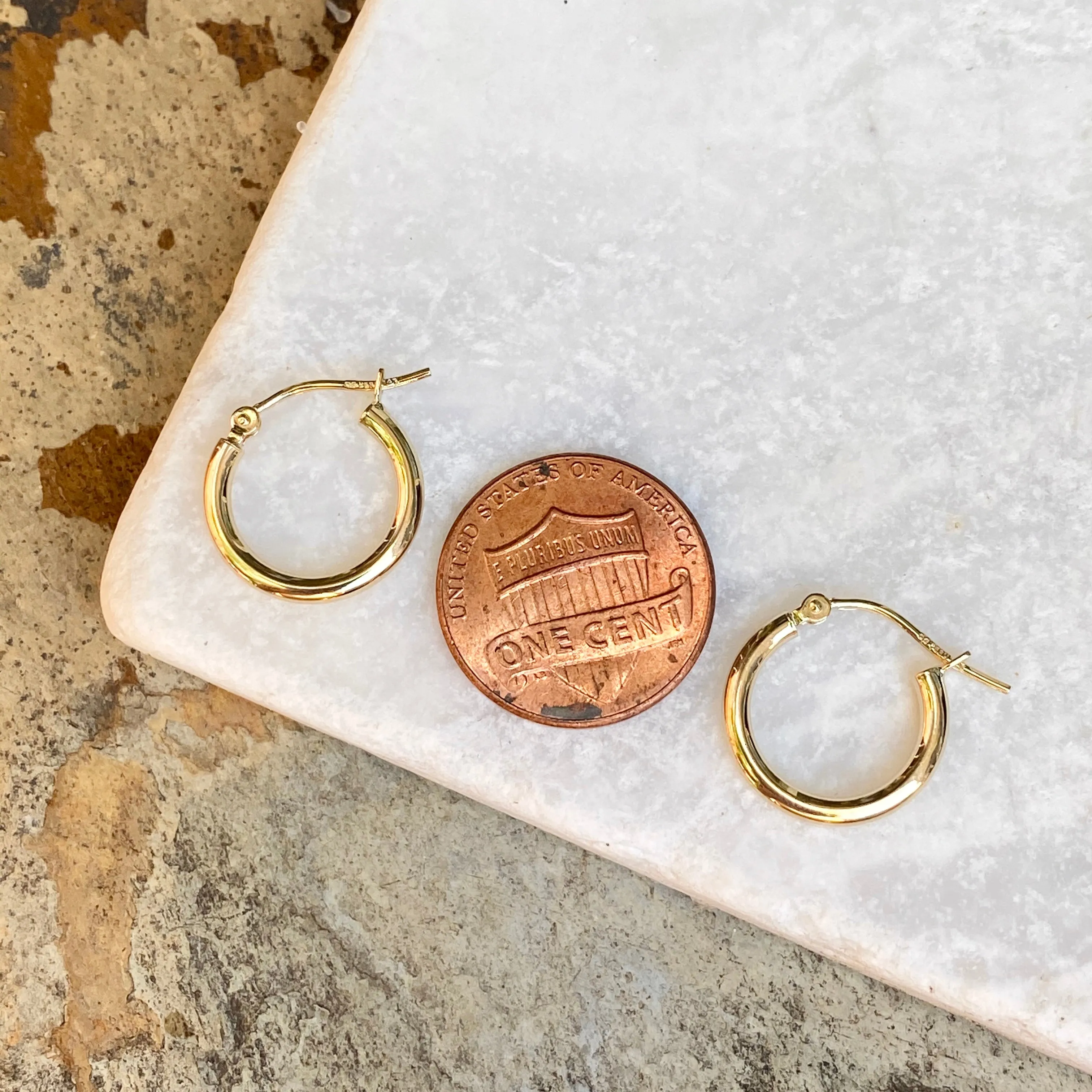 14KT Yellow Gold 2mm Tube Round Hoop Earrings 15mm