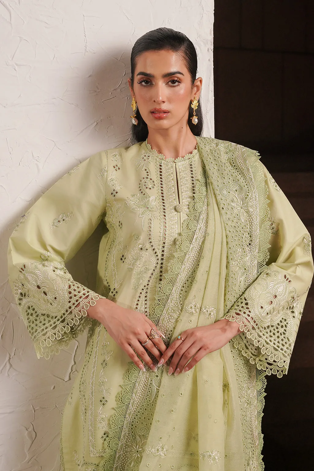 AFROZEH | Chikankari Lawn '24 | Kelly