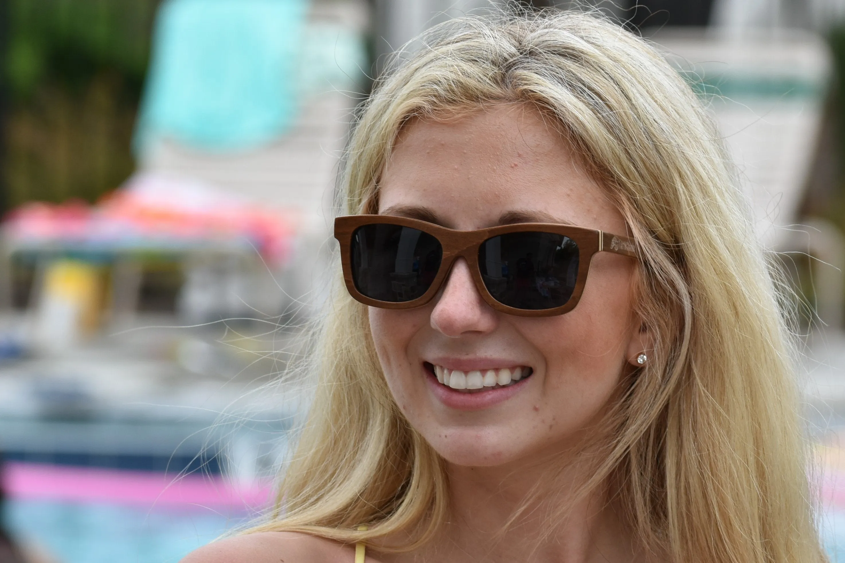 Brown Maple SkateboardWood  Sunglasses - Oliie
