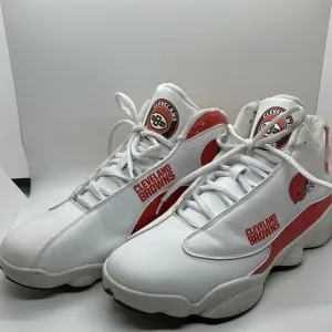 Cleveland Browns Game-day high tops. Men’s 45/12