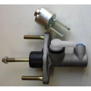 Clutch Master Cylinder - JB10198