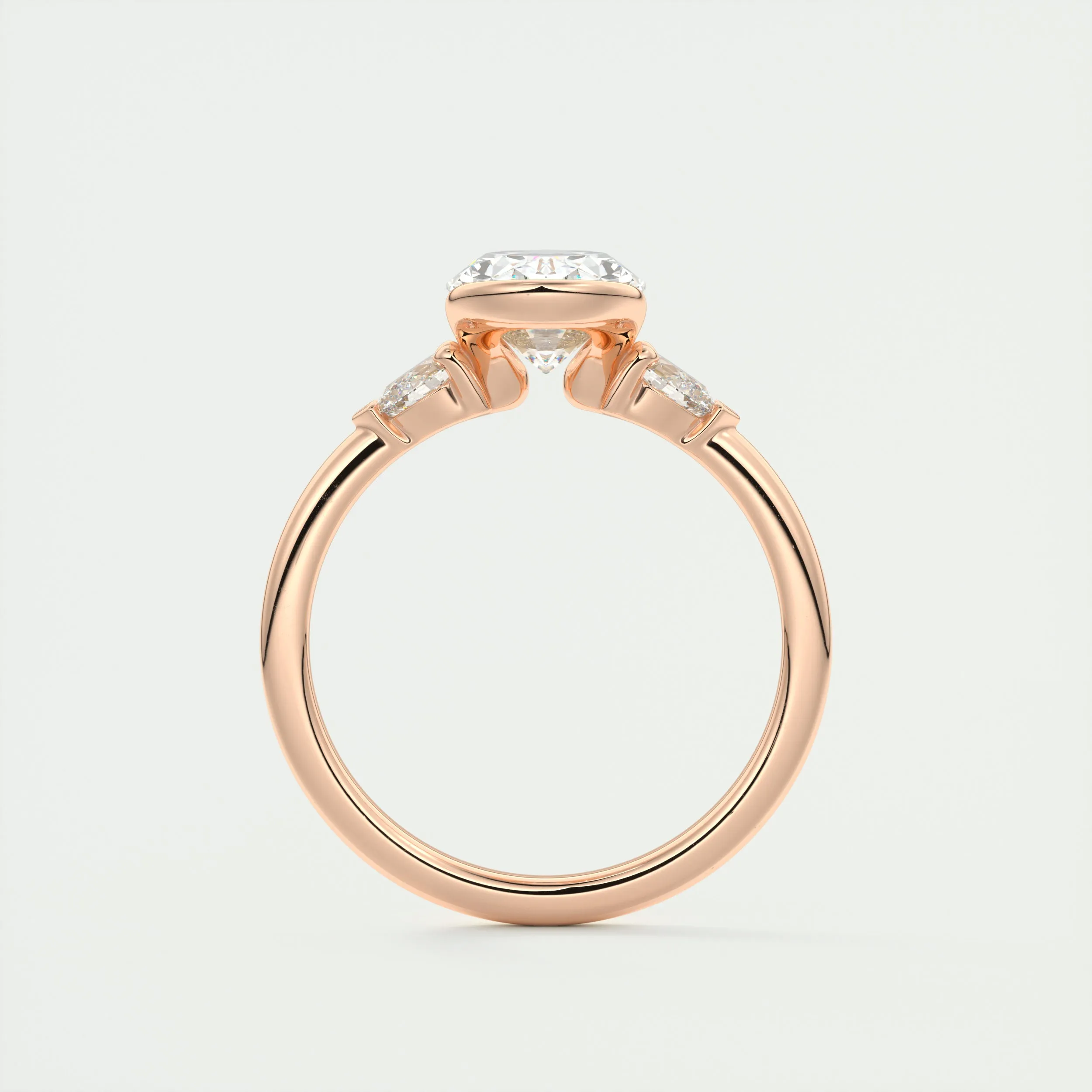 Clutch Three Stone | Oval & Pears