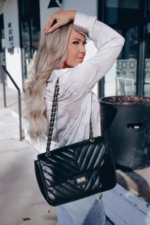 Colossal Quilted Crossbody Purse - Black/Gold