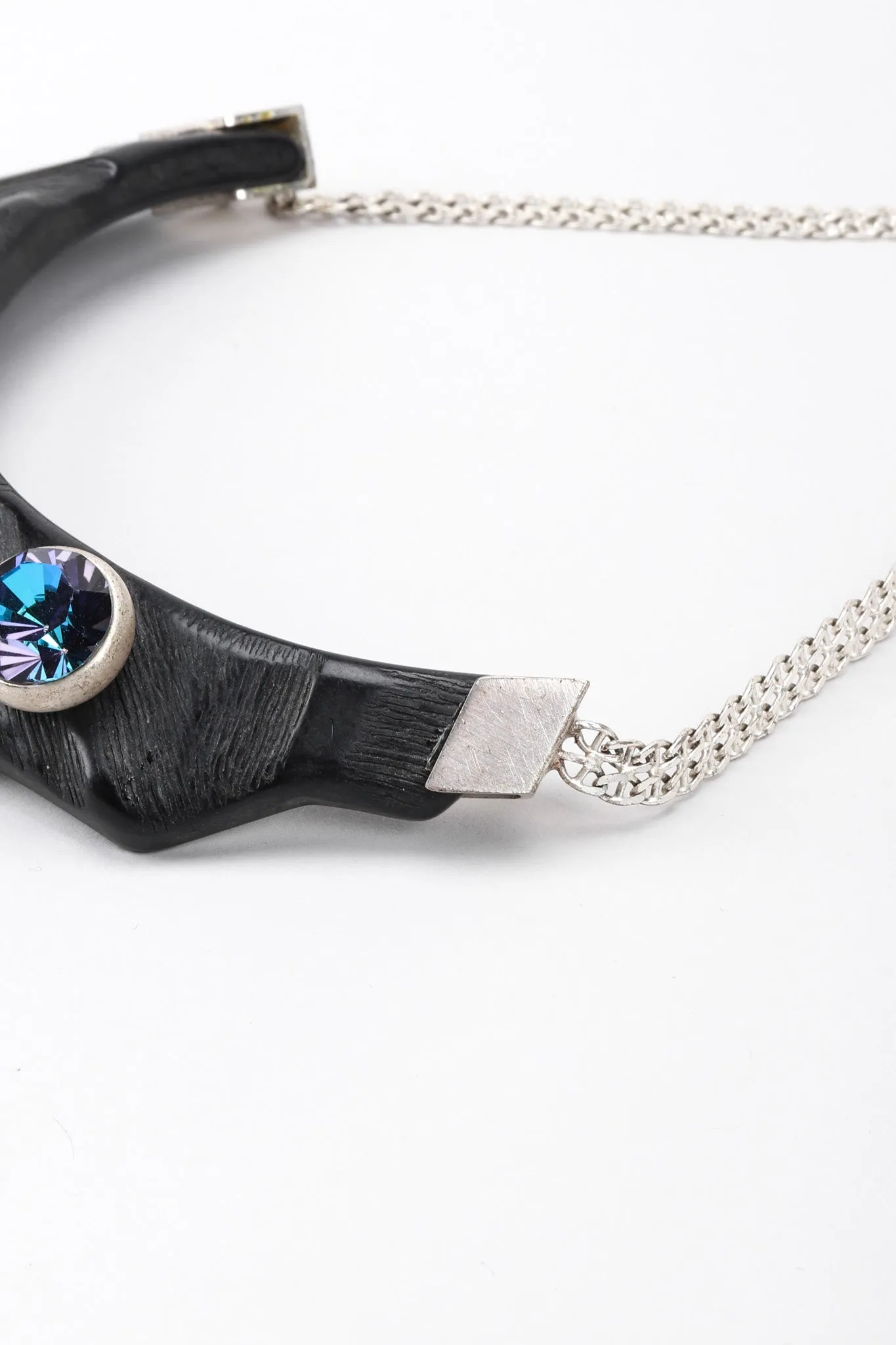 Crystal Carved Collar Necklace