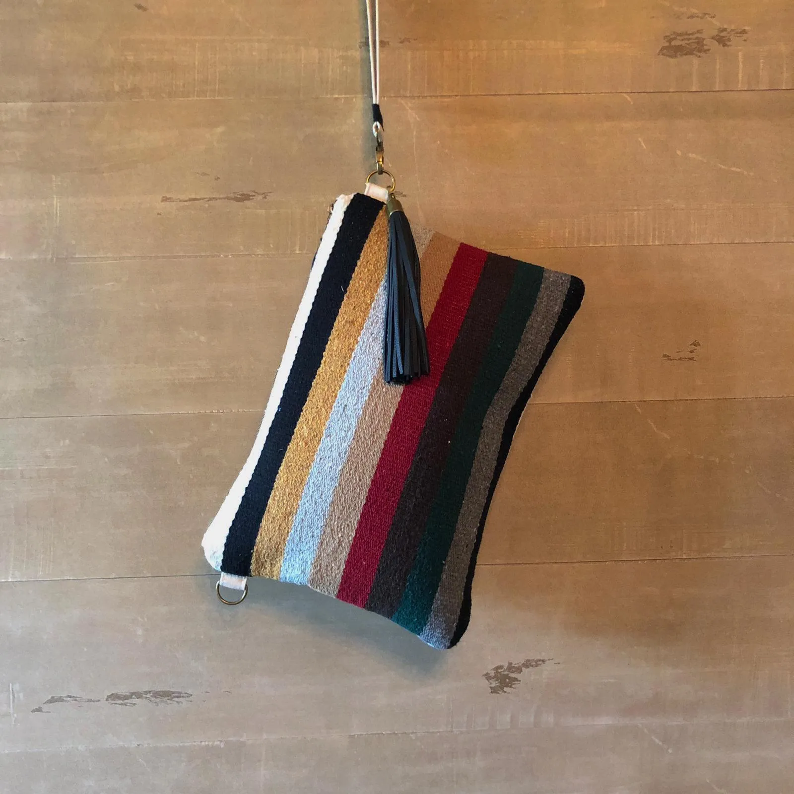 Estepona Clutch Desert Black