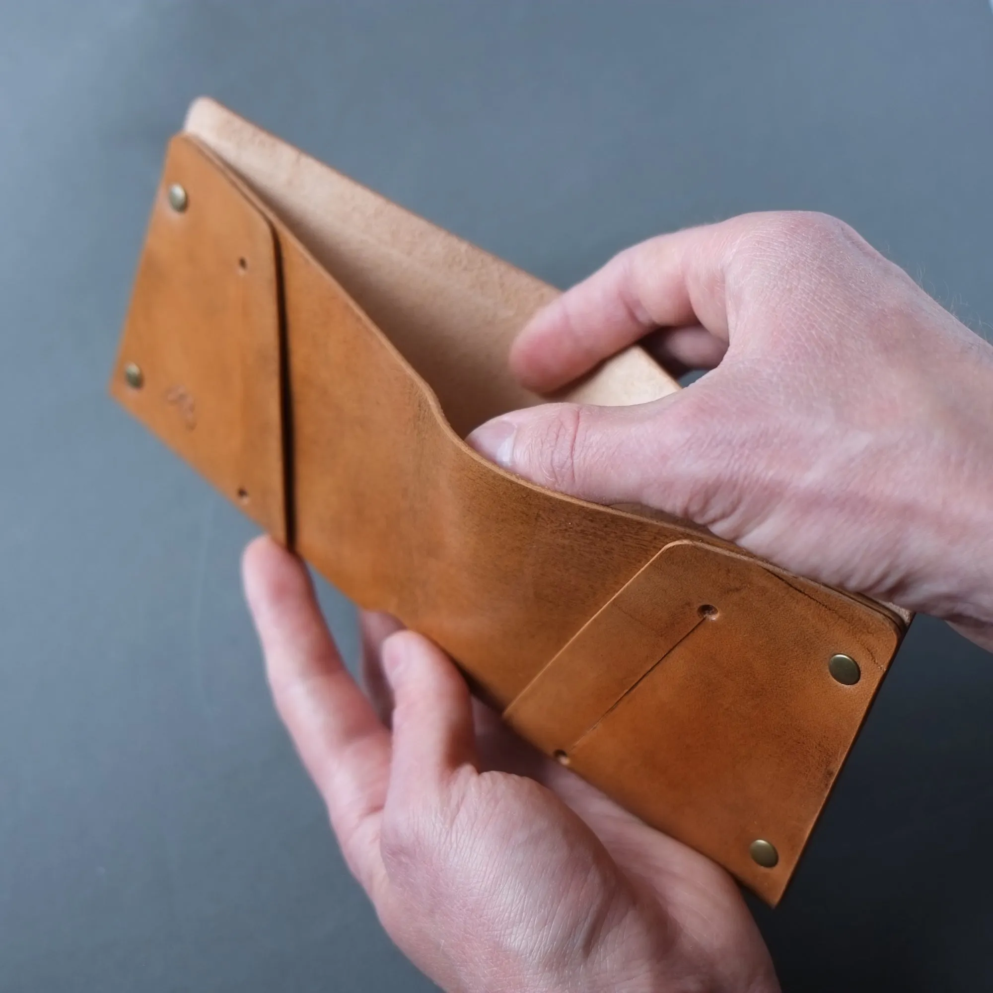EVERYDAY SLIM WALLET