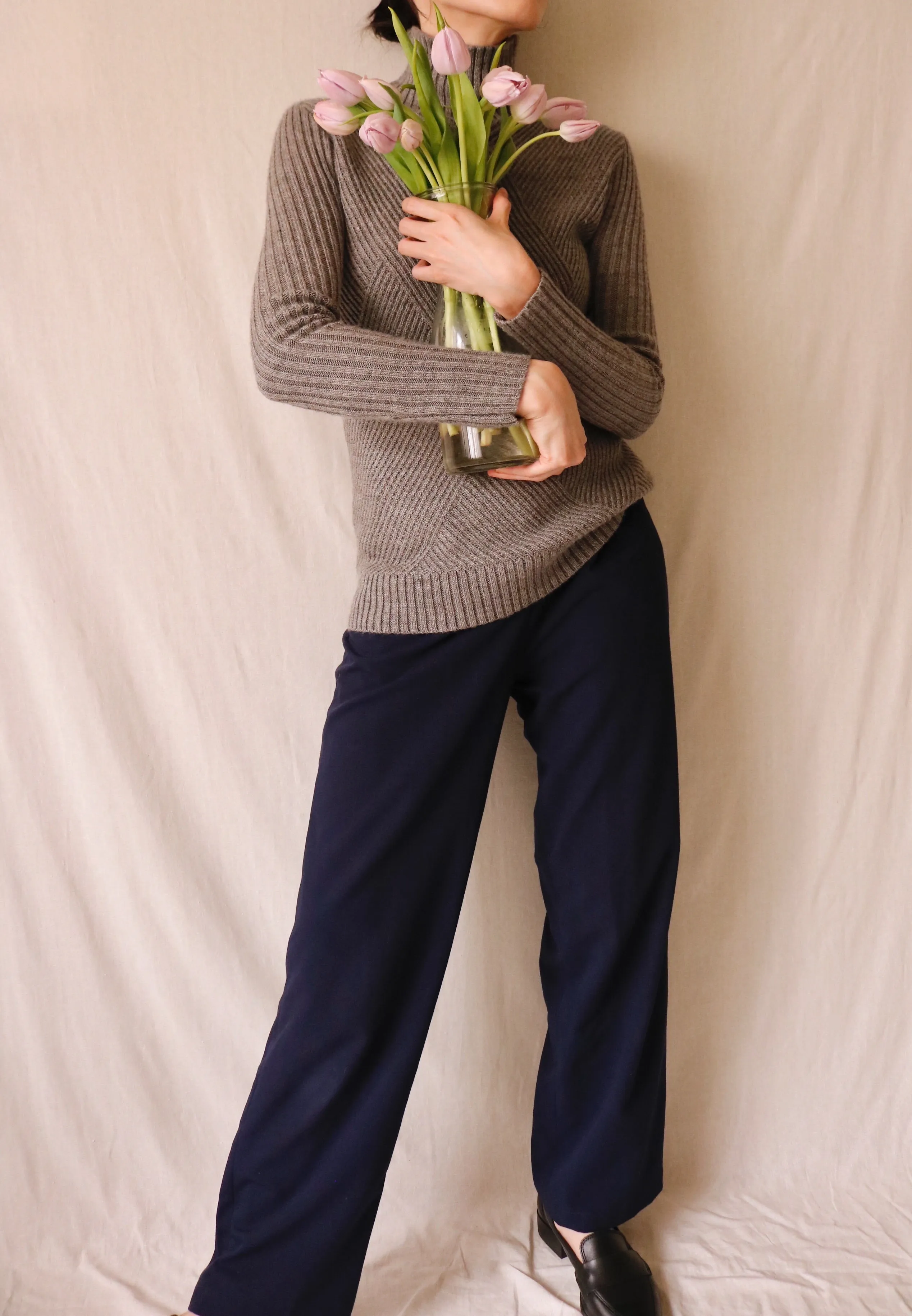 evie sweater-sample sale