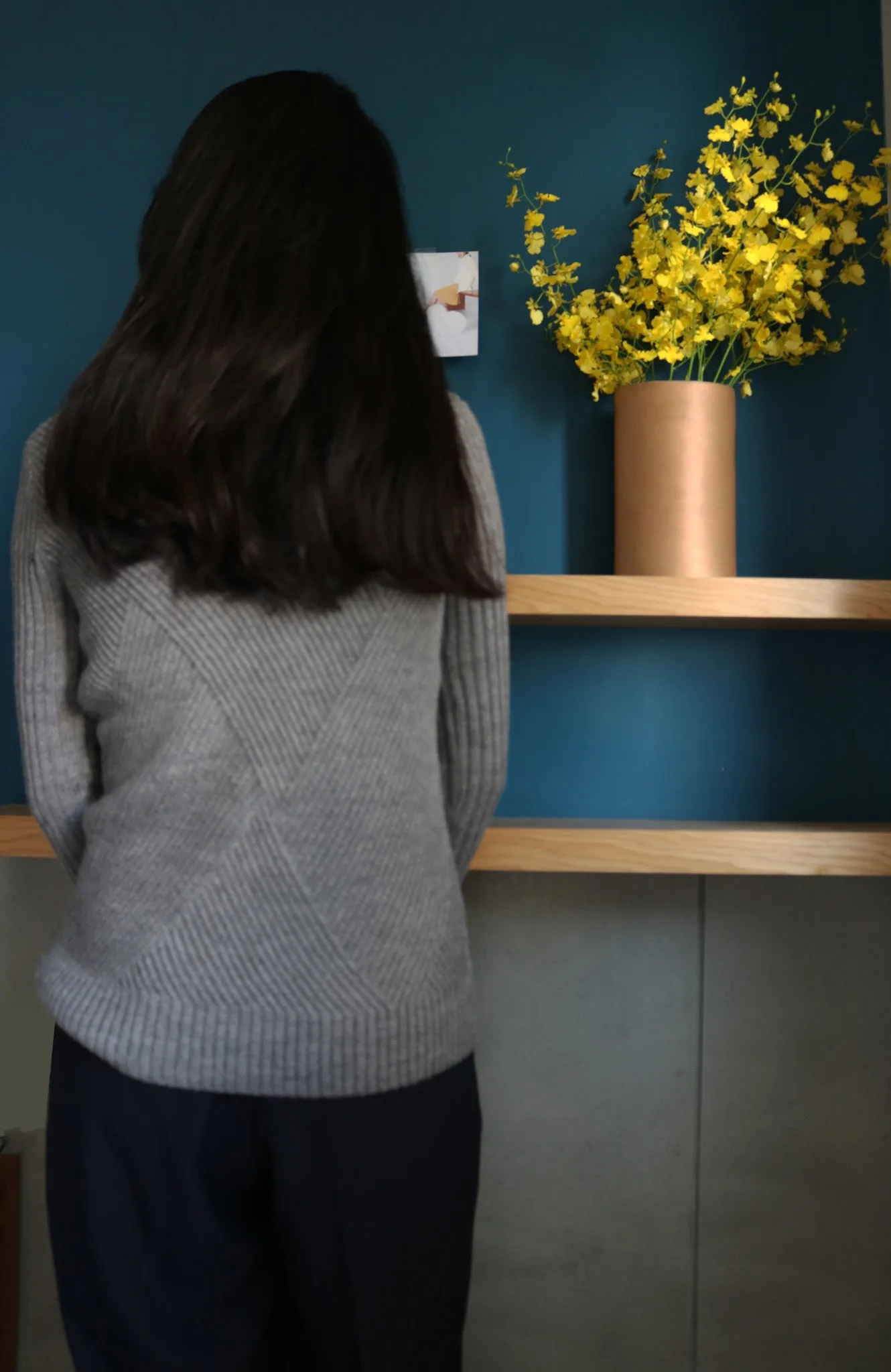 evie sweater-sample sale