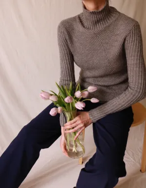 evie sweater-sample sale