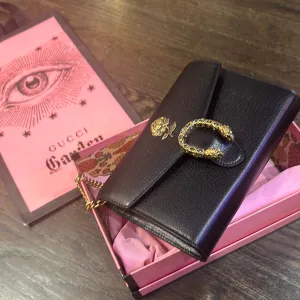 Gucci Garden Black Leather Crossbody Marmont Bag with Gold Hardware