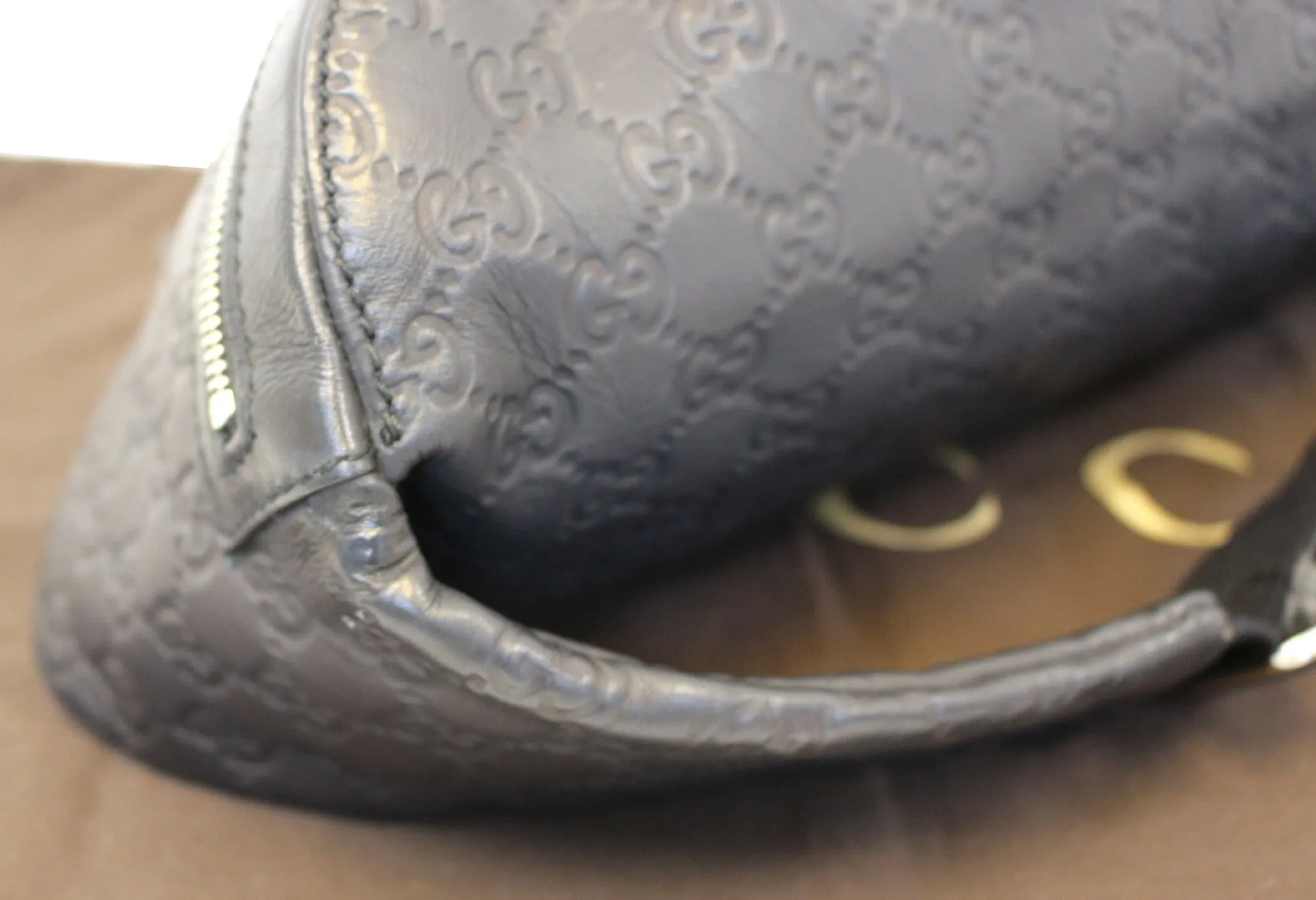 GUCCI GG Guccissima Black Leather Waist Crossbody Bag