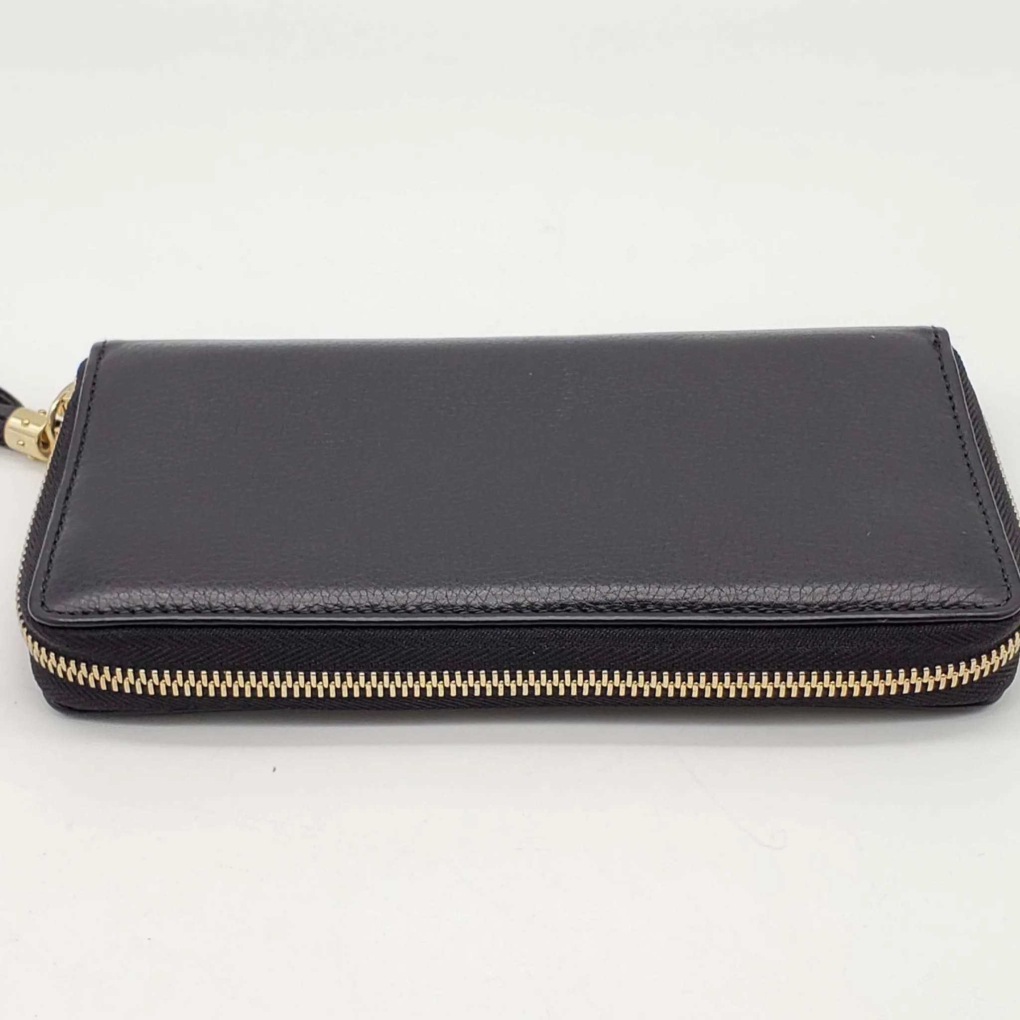 Gucci GG Leather Zippy Wallet
