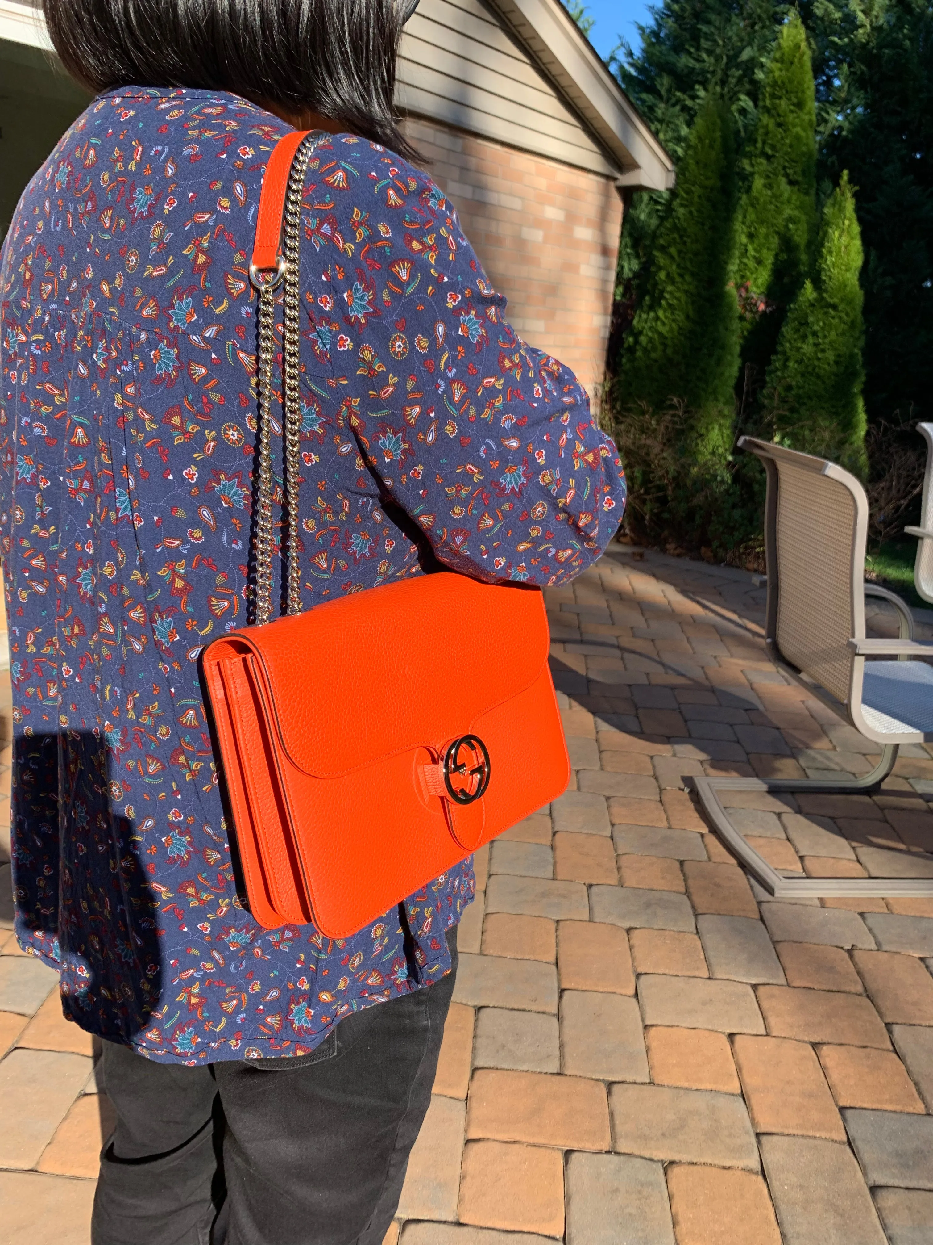 Gucci Medium Interlocking GG Crossbody Bag in Sun Orange