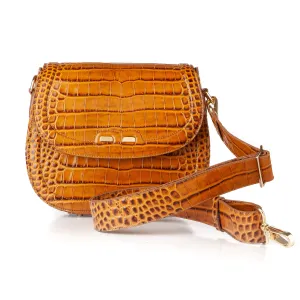 Holmes in Camel Croc