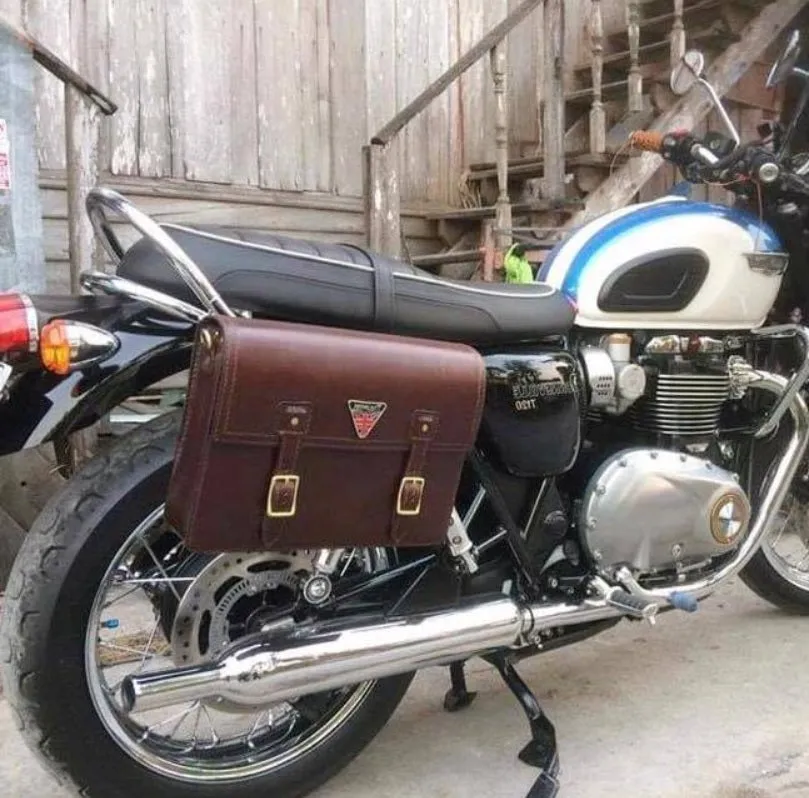 KB-TSADB - Triumph Bonneville Strapped Saddle Bag w/ Union Jack Pin