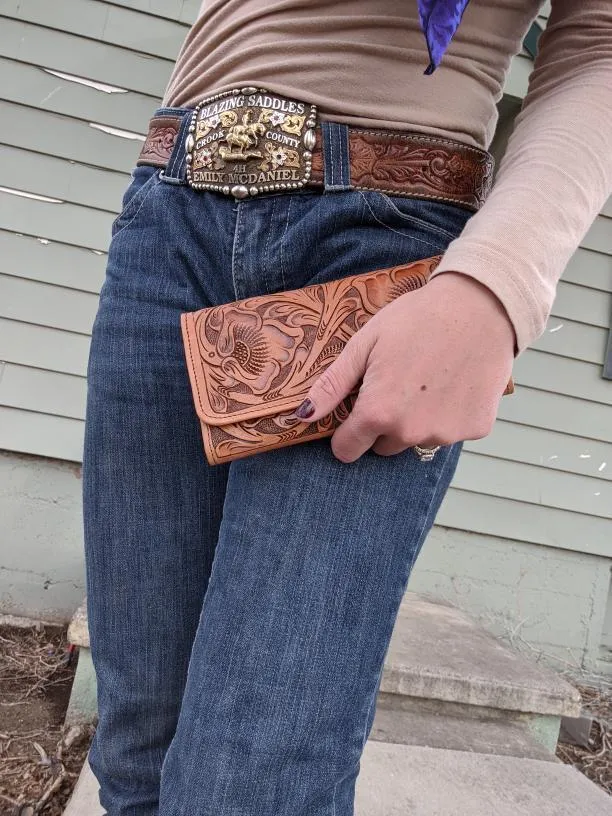 Large Cowtag   Trifold Golden Tan