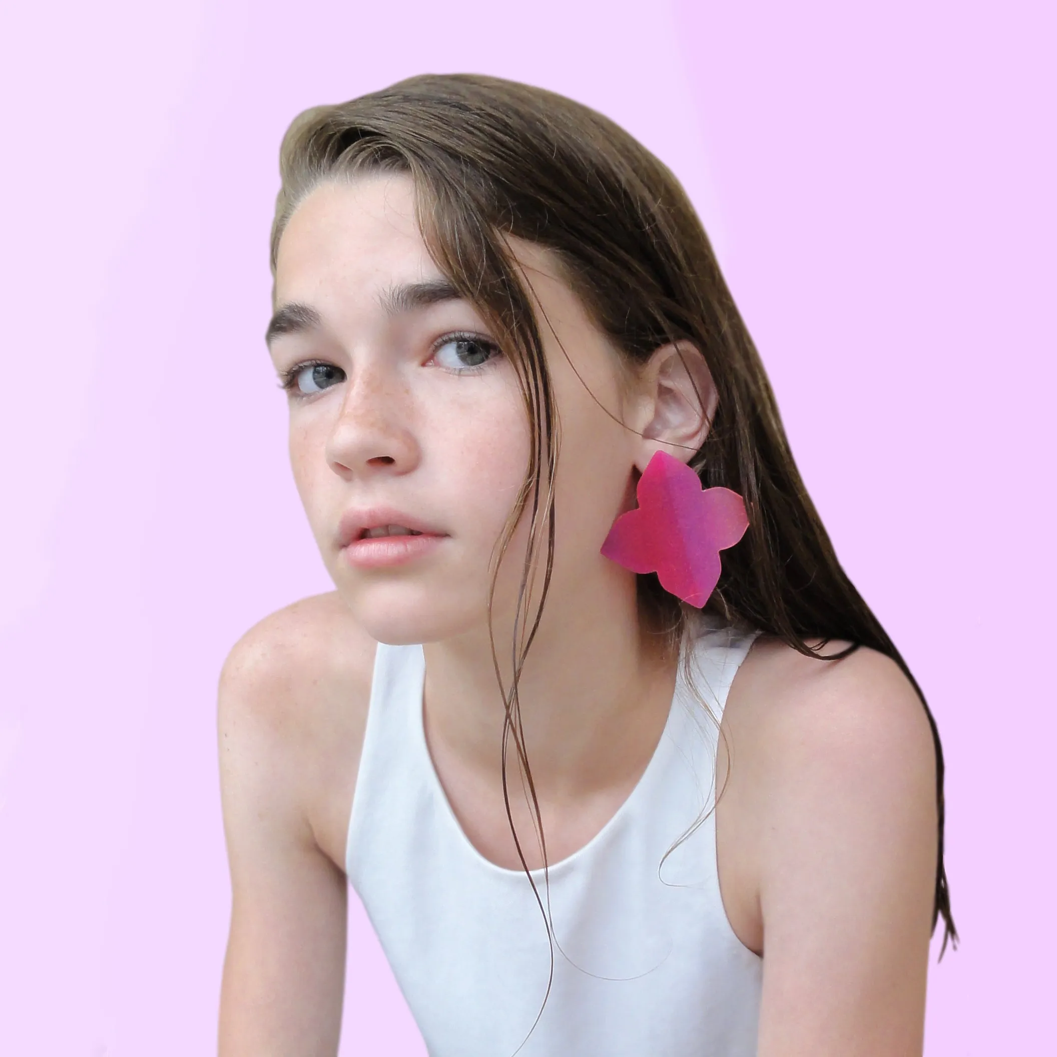 Large Quatrefoil Earrings: Nude-Raspberry