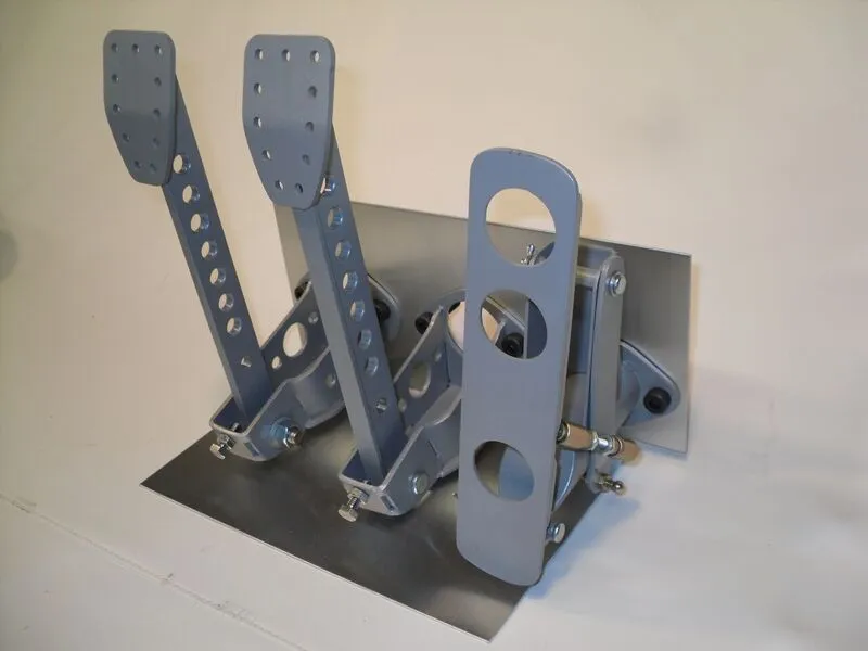 LE9.3 - Standard Pedal Assembly