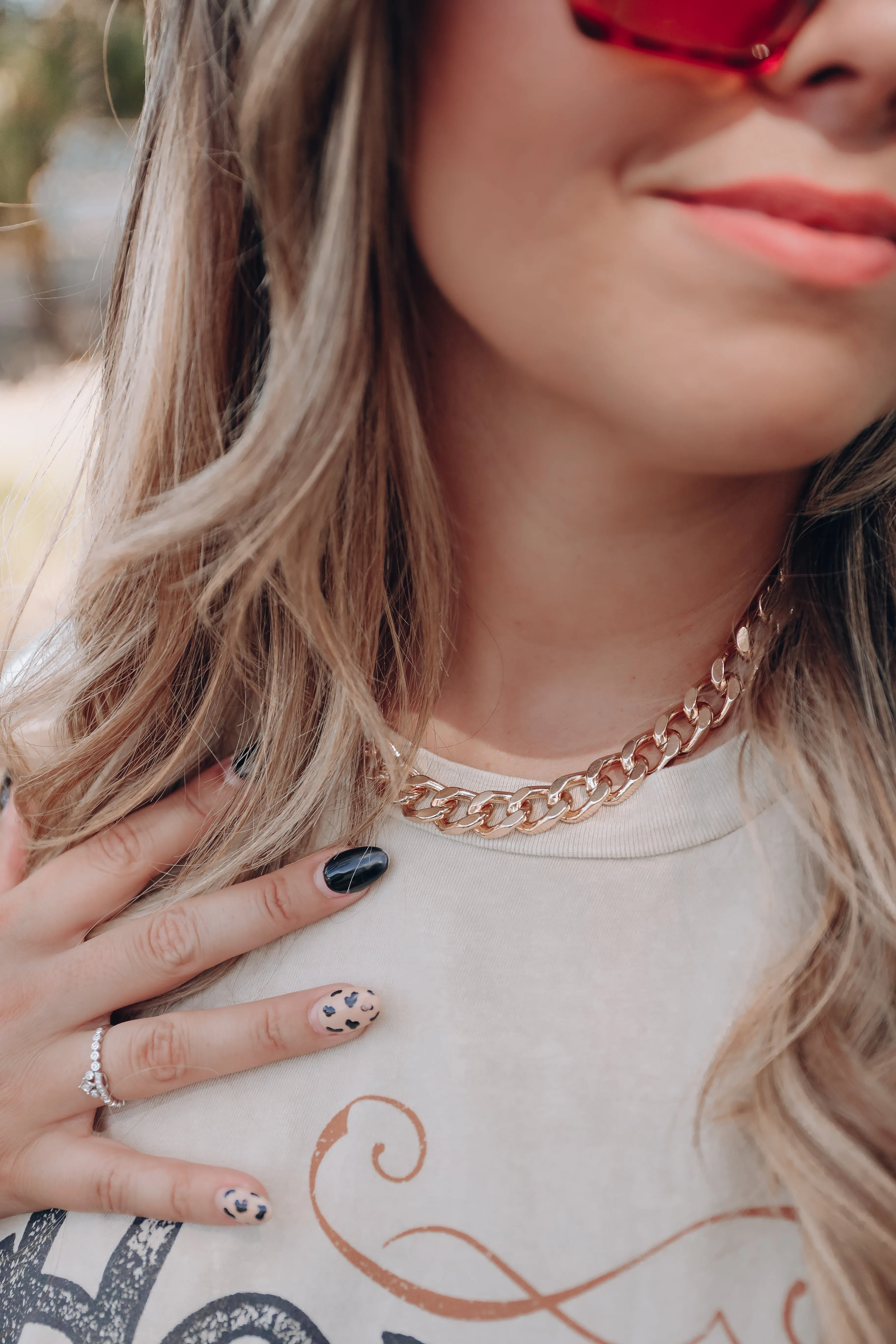 Make A Statement Chain Necklace - Gold