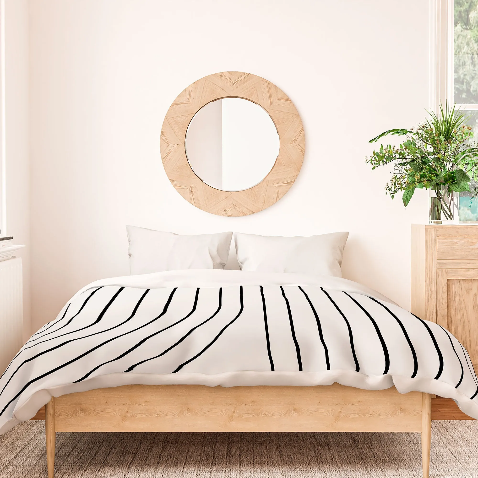 MINIMAL LINE CURVATURE BLACK AND WHITE DUVET / COMFORTER