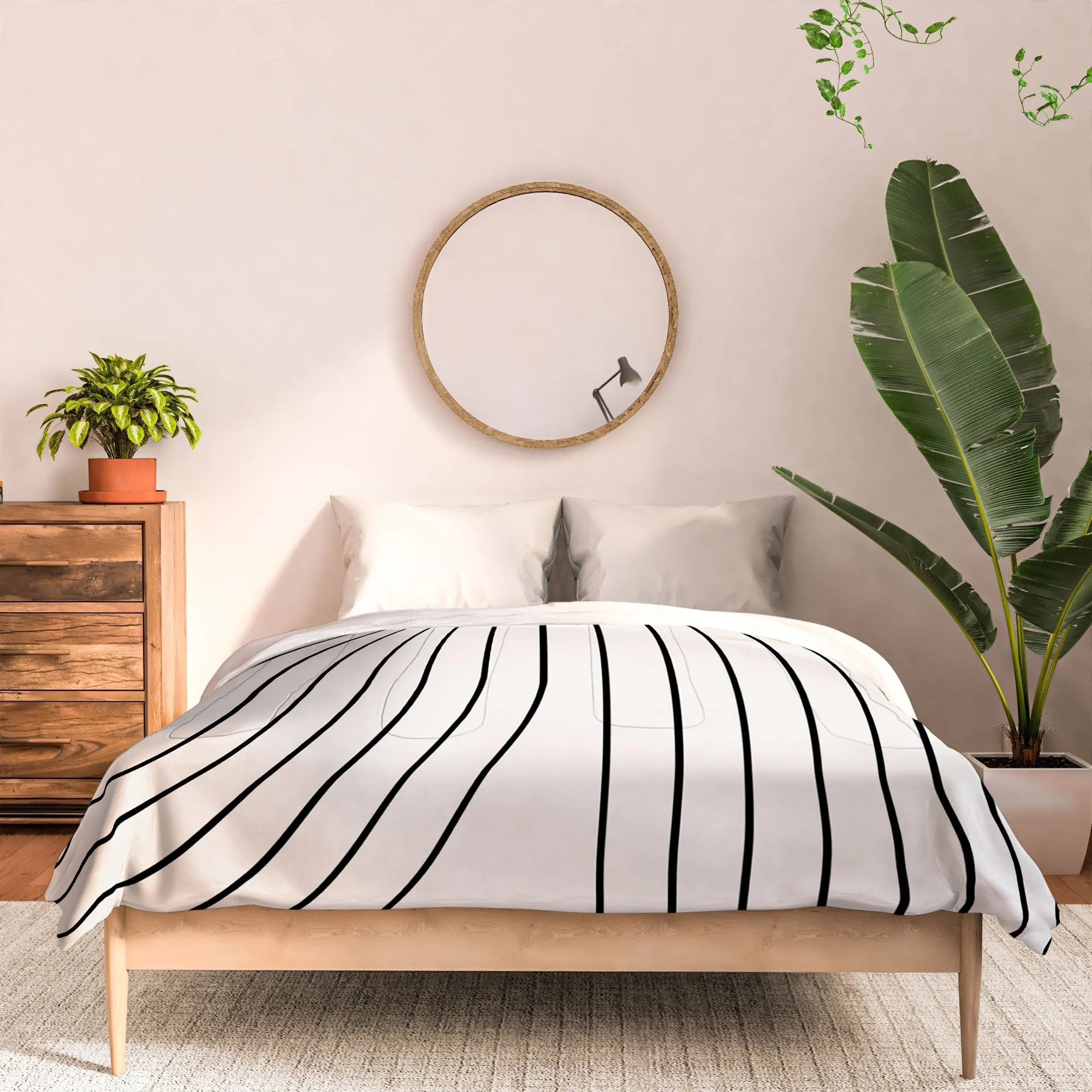 MINIMAL LINE CURVATURE BLACK AND WHITE DUVET / COMFORTER