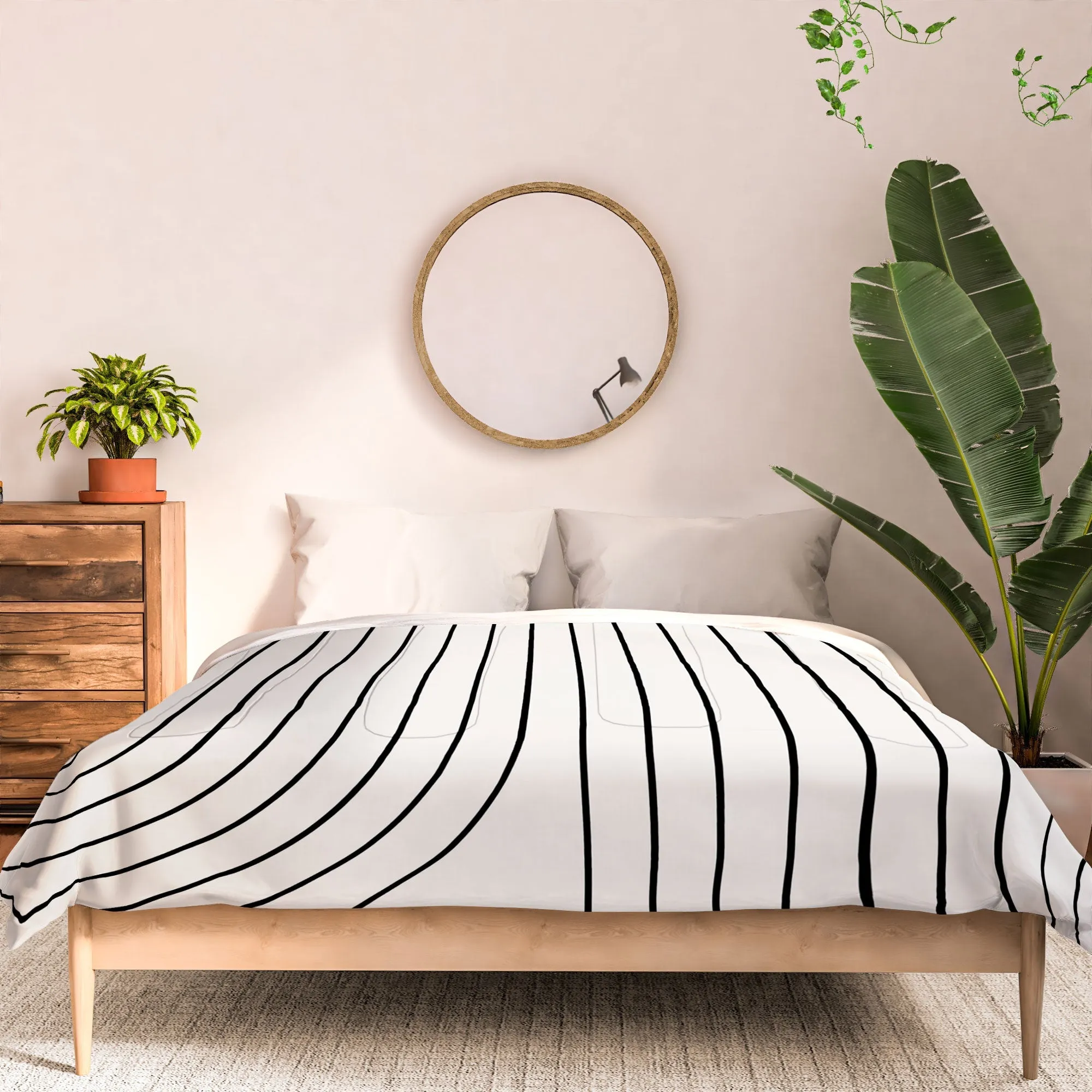 MINIMAL LINE CURVATURE BLACK AND WHITE DUVET / COMFORTER