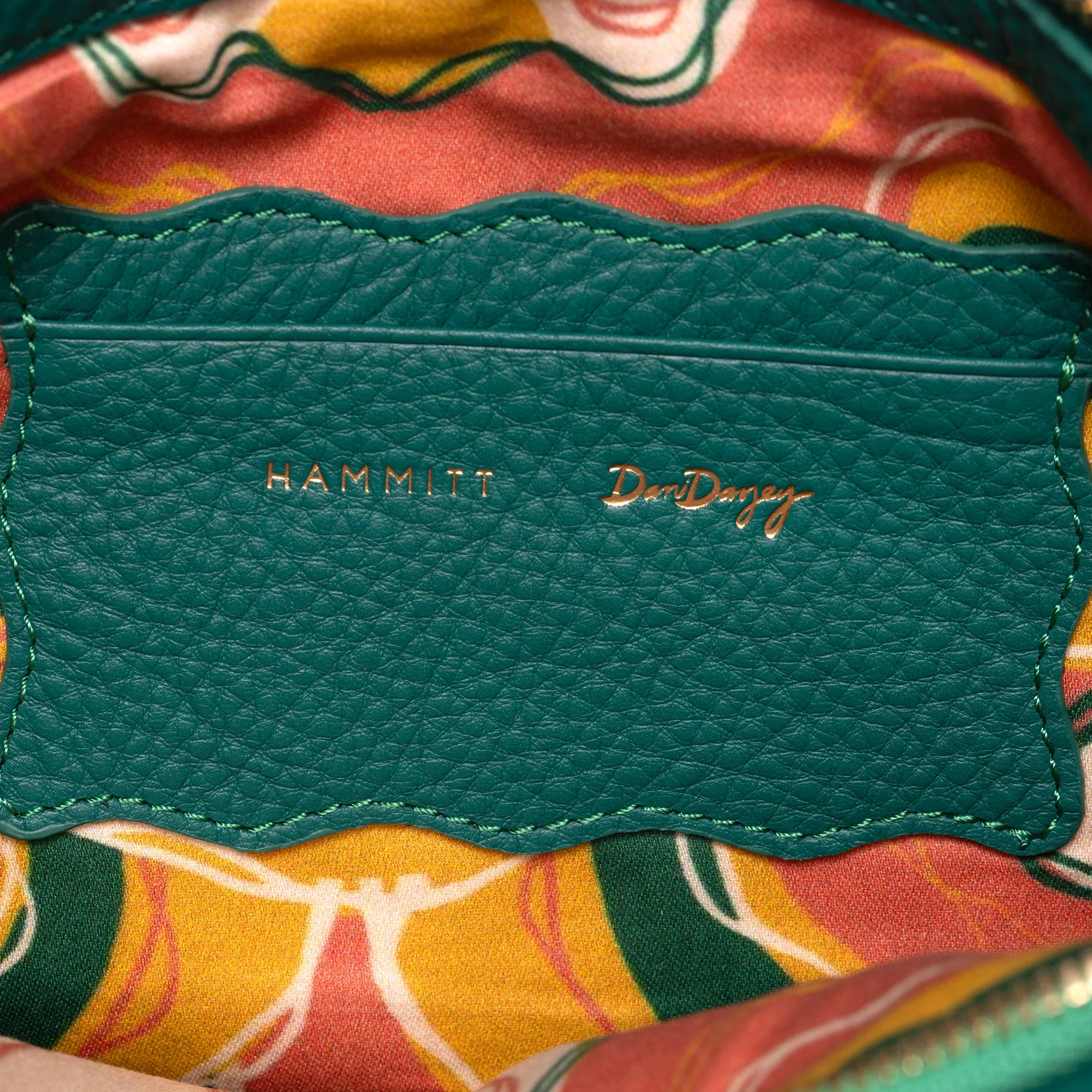Montana Clutch | Wavy Dazey/Brushed Gold Dazey Rivet | Sml