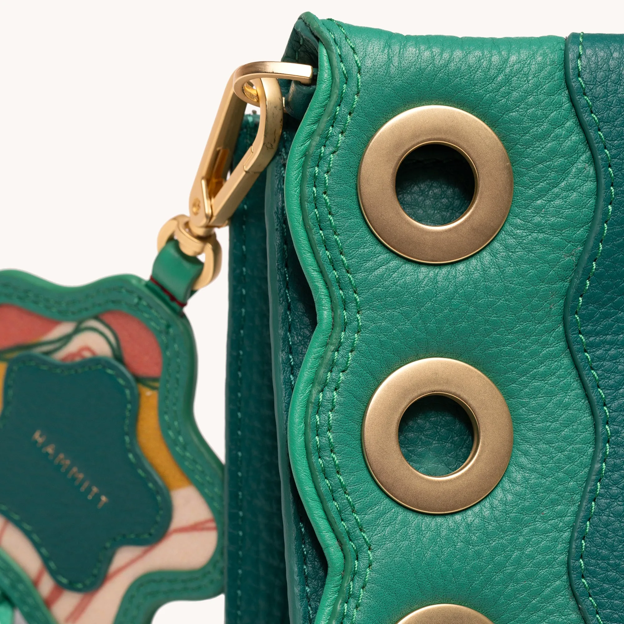 Montana Clutch | Wavy Dazey/Brushed Gold Dazey Rivet | Sml