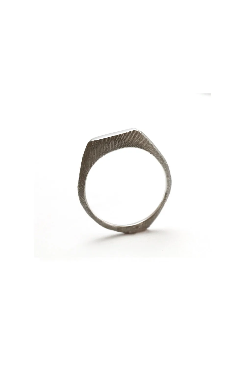 Nasima Ring