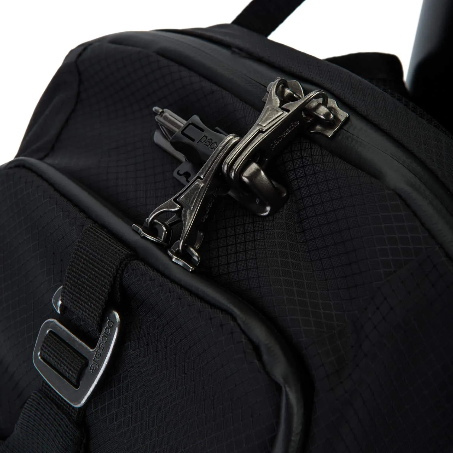 Pacsafe® Venturesafe® X anti-theft sling pack