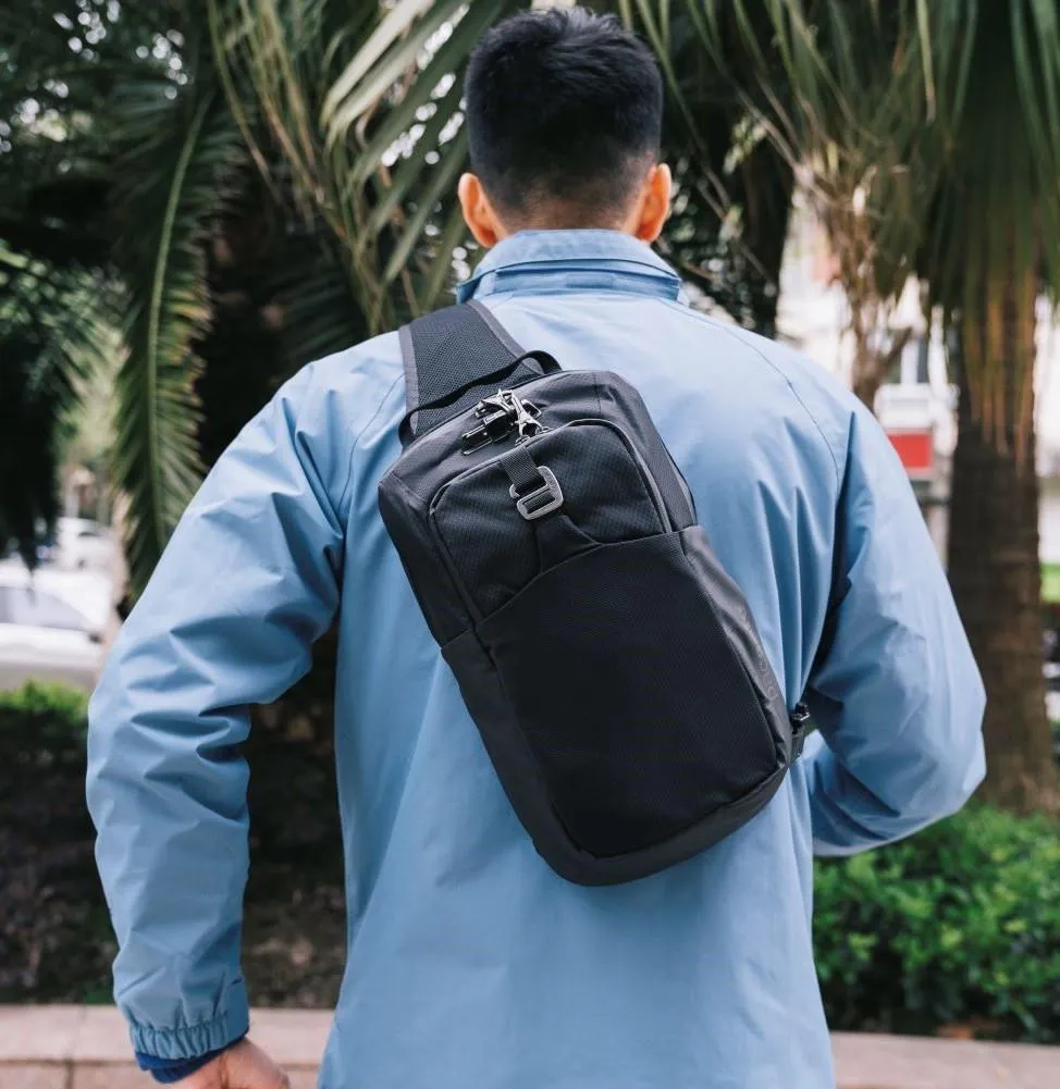 Pacsafe® Venturesafe® X anti-theft sling pack