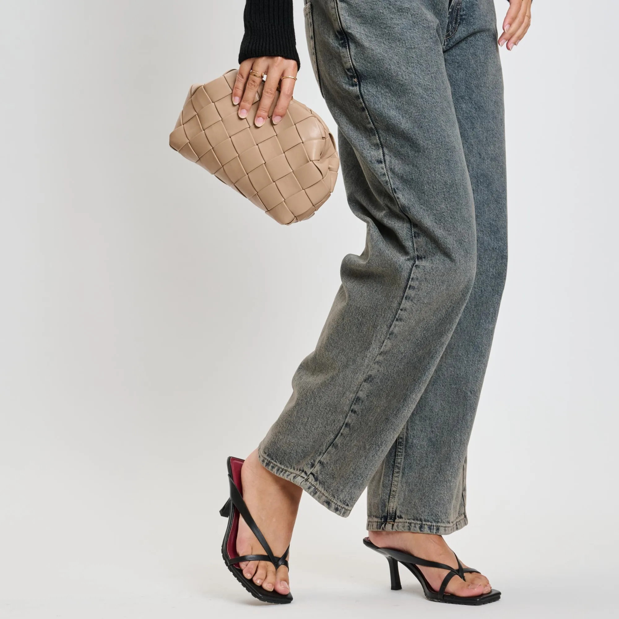 Pauline Crossbody