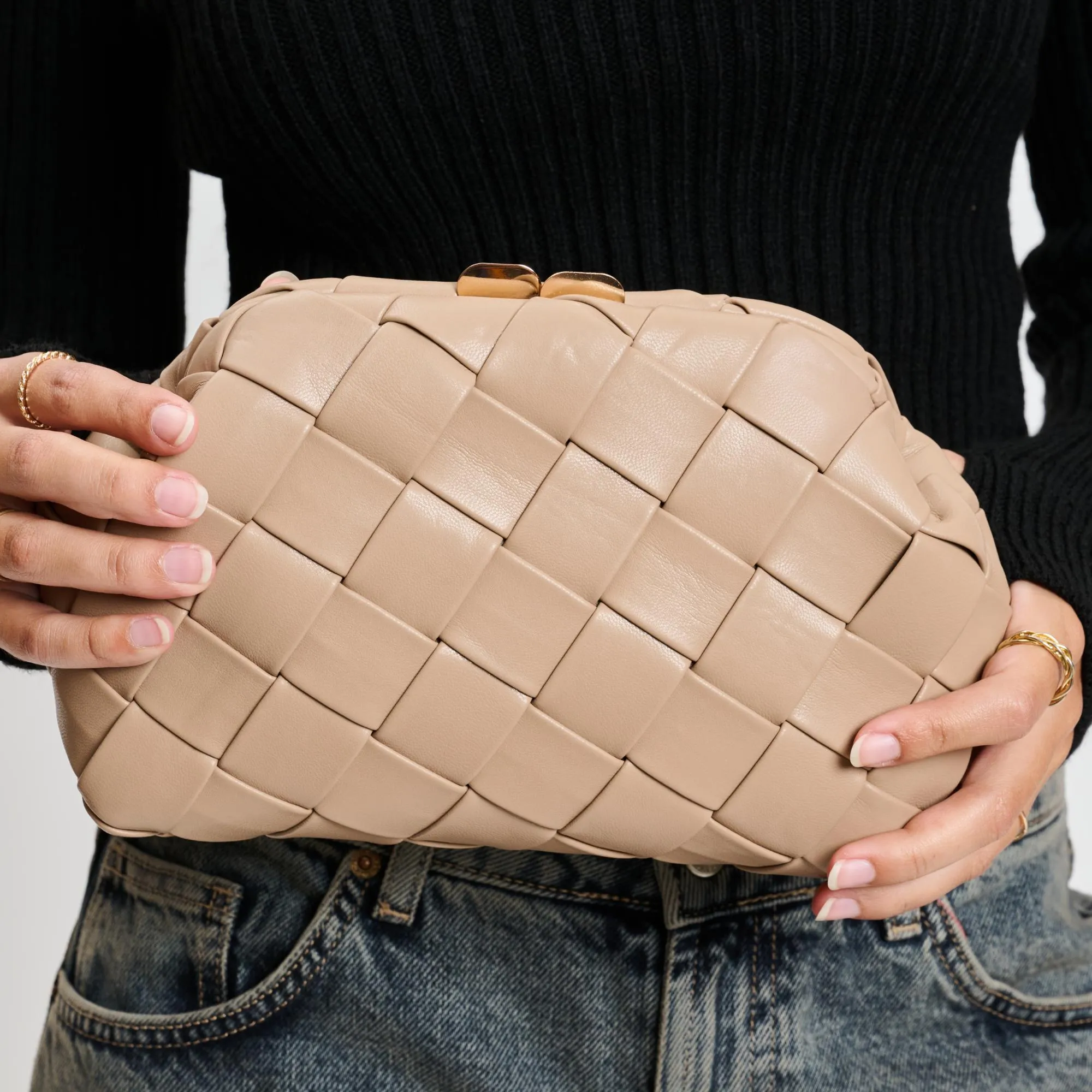 Pauline Crossbody