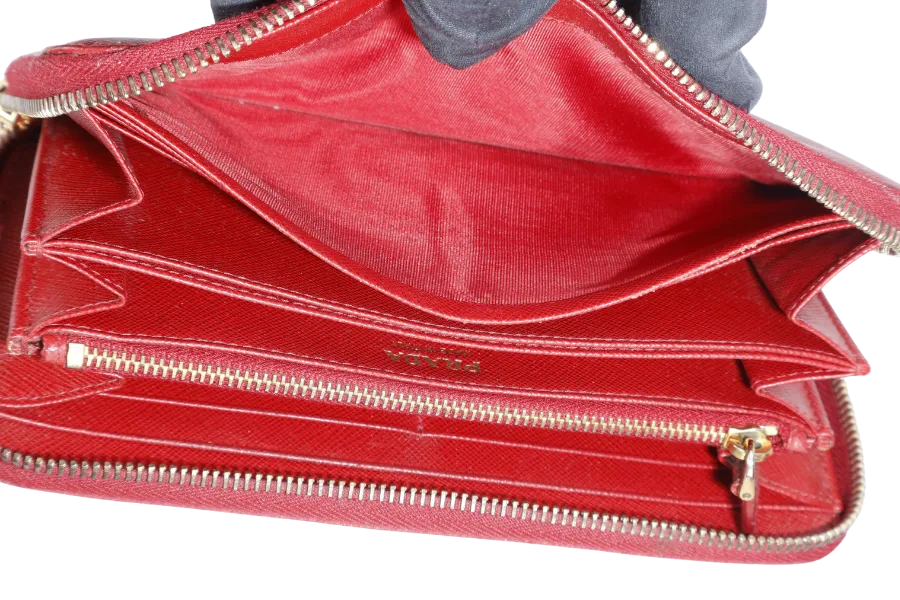 PRADA CONTINENTAL ZIPPY WALLET RED SAFFIANO NO DUST COVER
