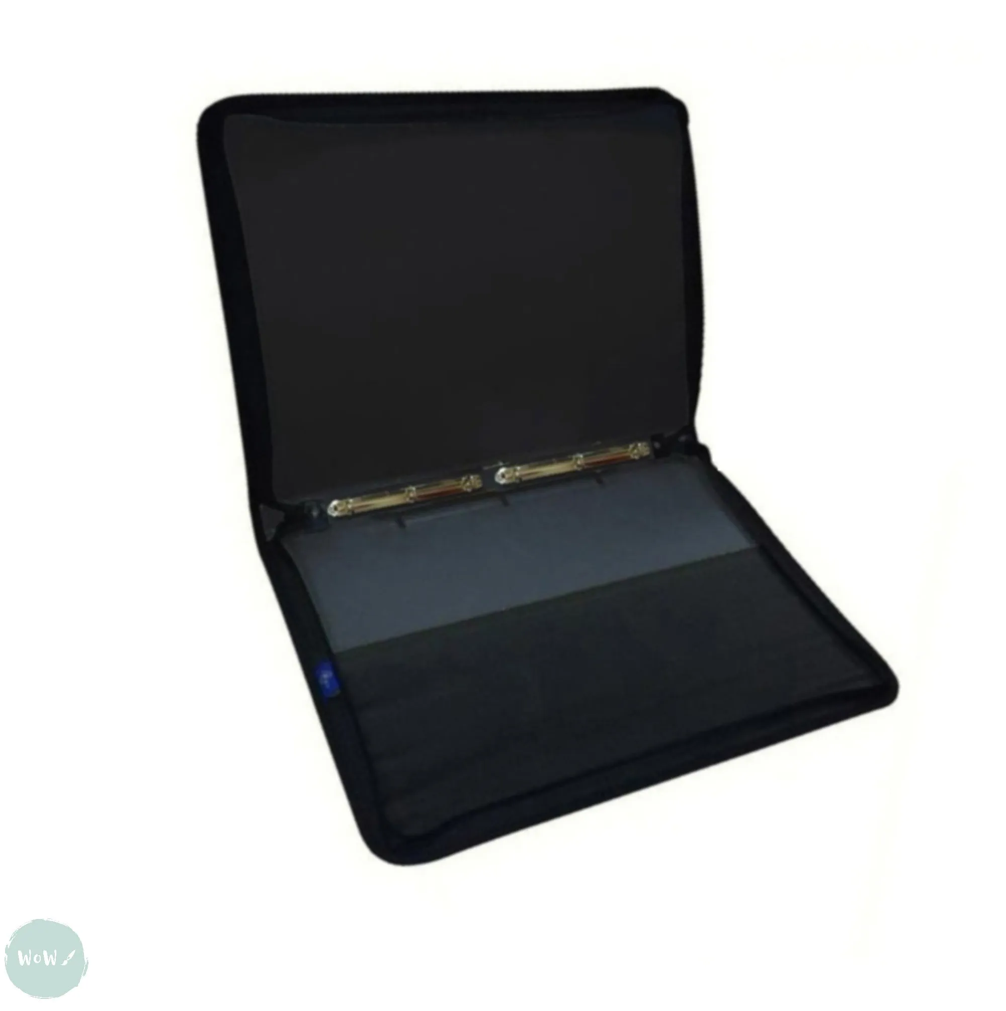 Presentation Portfolio with rings- Artcare ACADEMY - A2