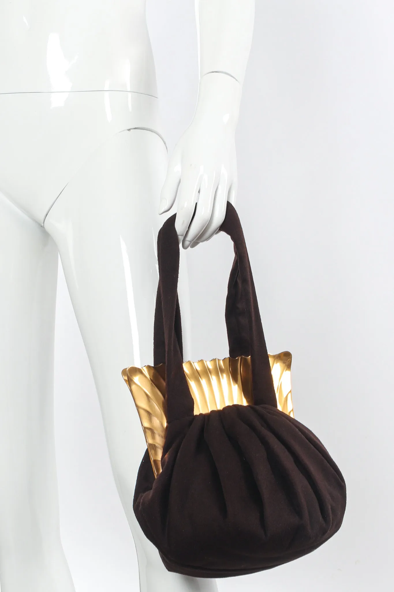 Shell Frame Wool Pouch Bag