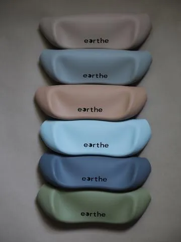 SILICONE BIBS