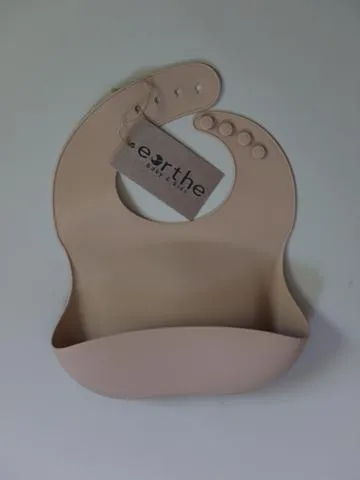 SILICONE BIBS