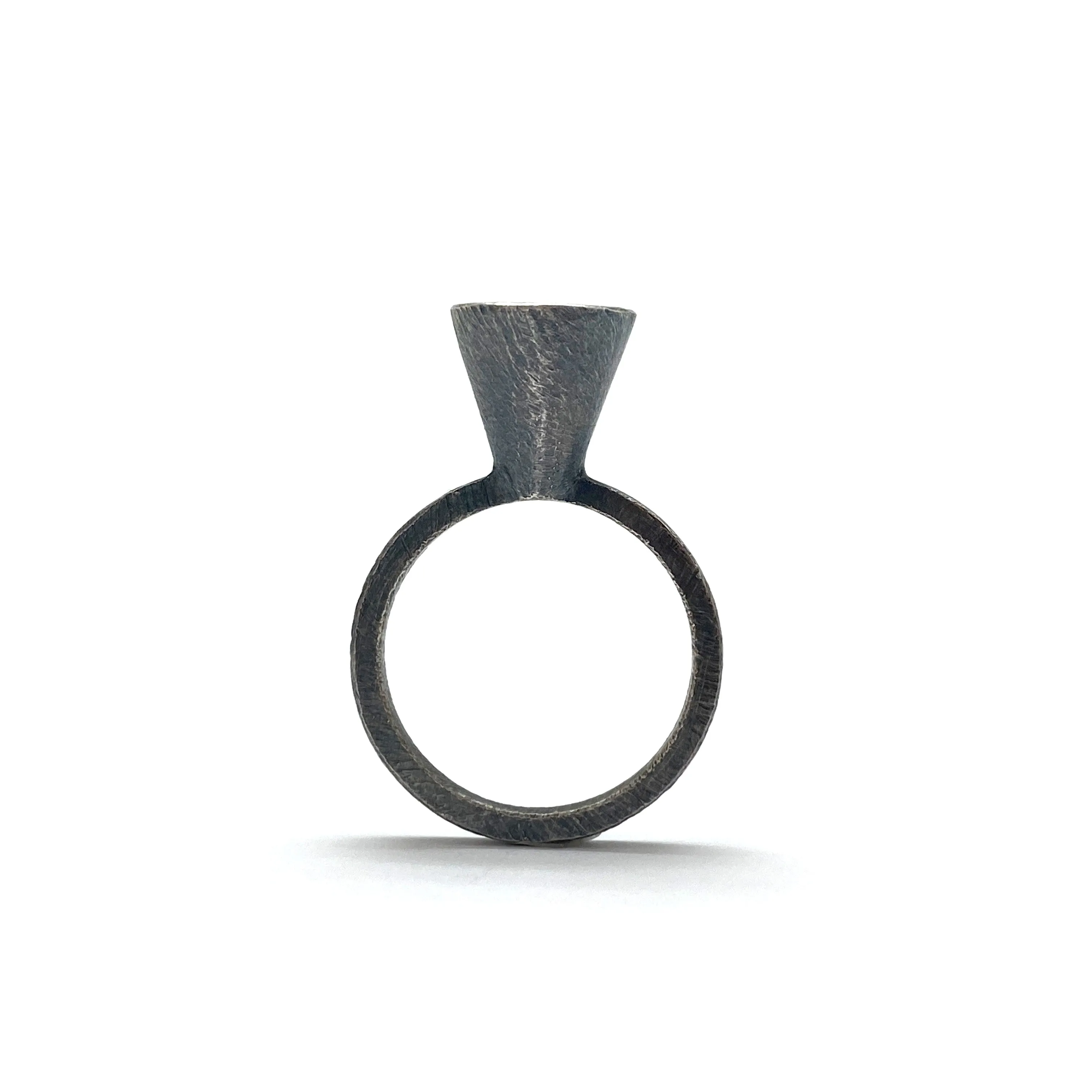 Small Circle Cone Silver Ring