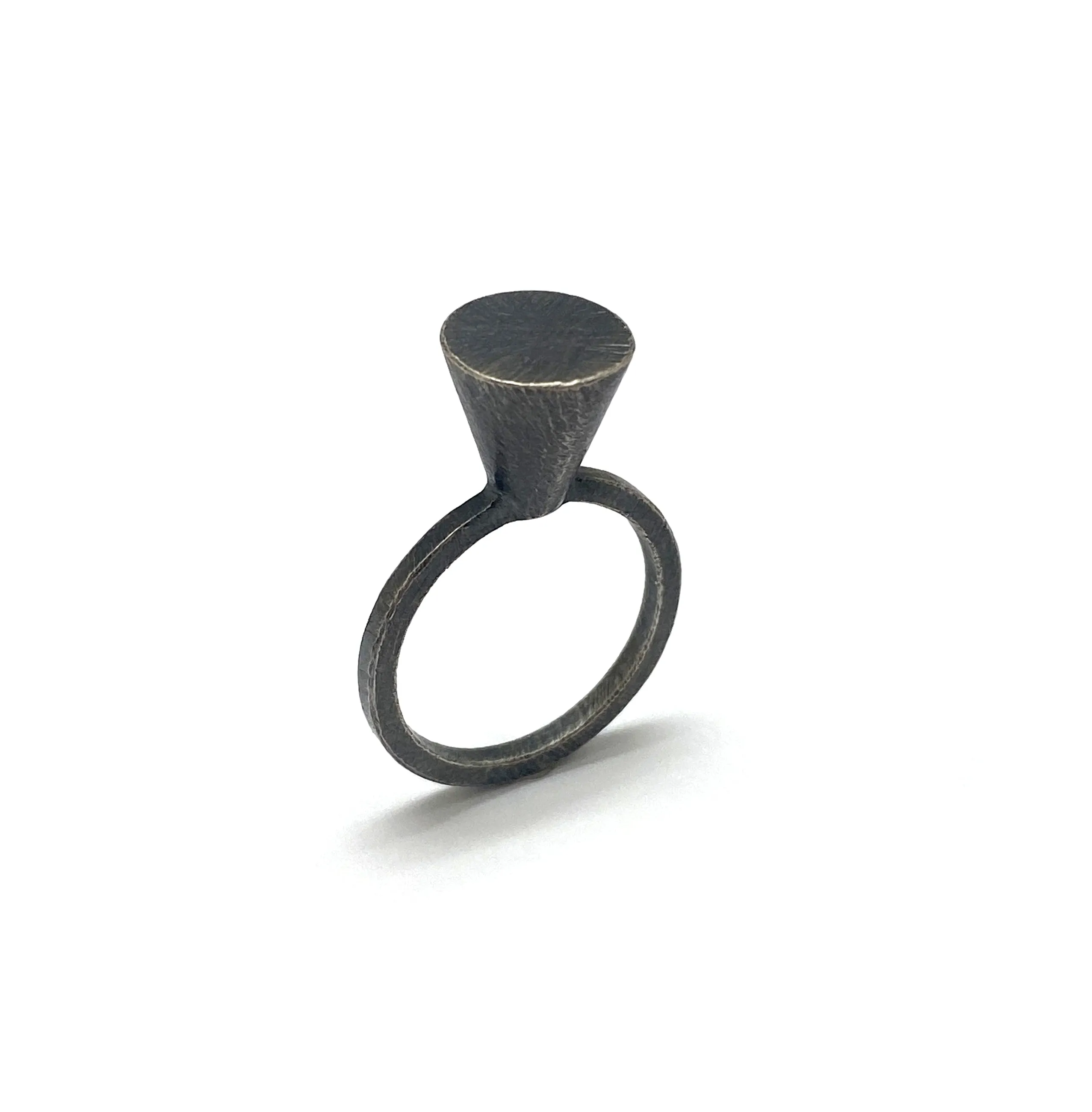 Small Circle Cone Silver Ring