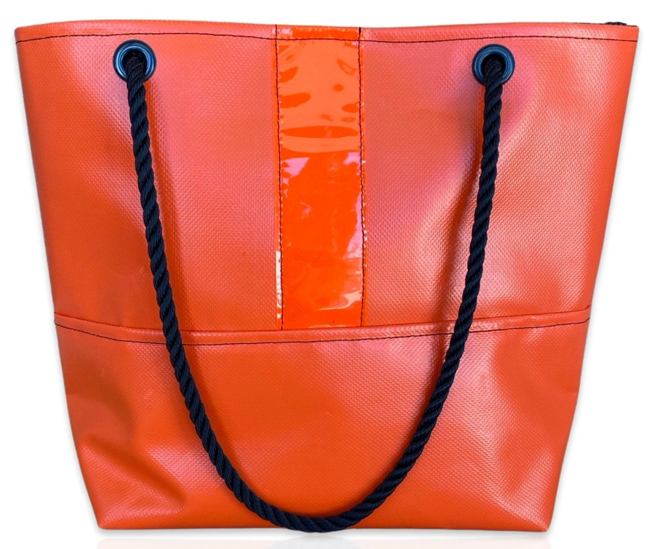 The Fisherman Tote in Caspian