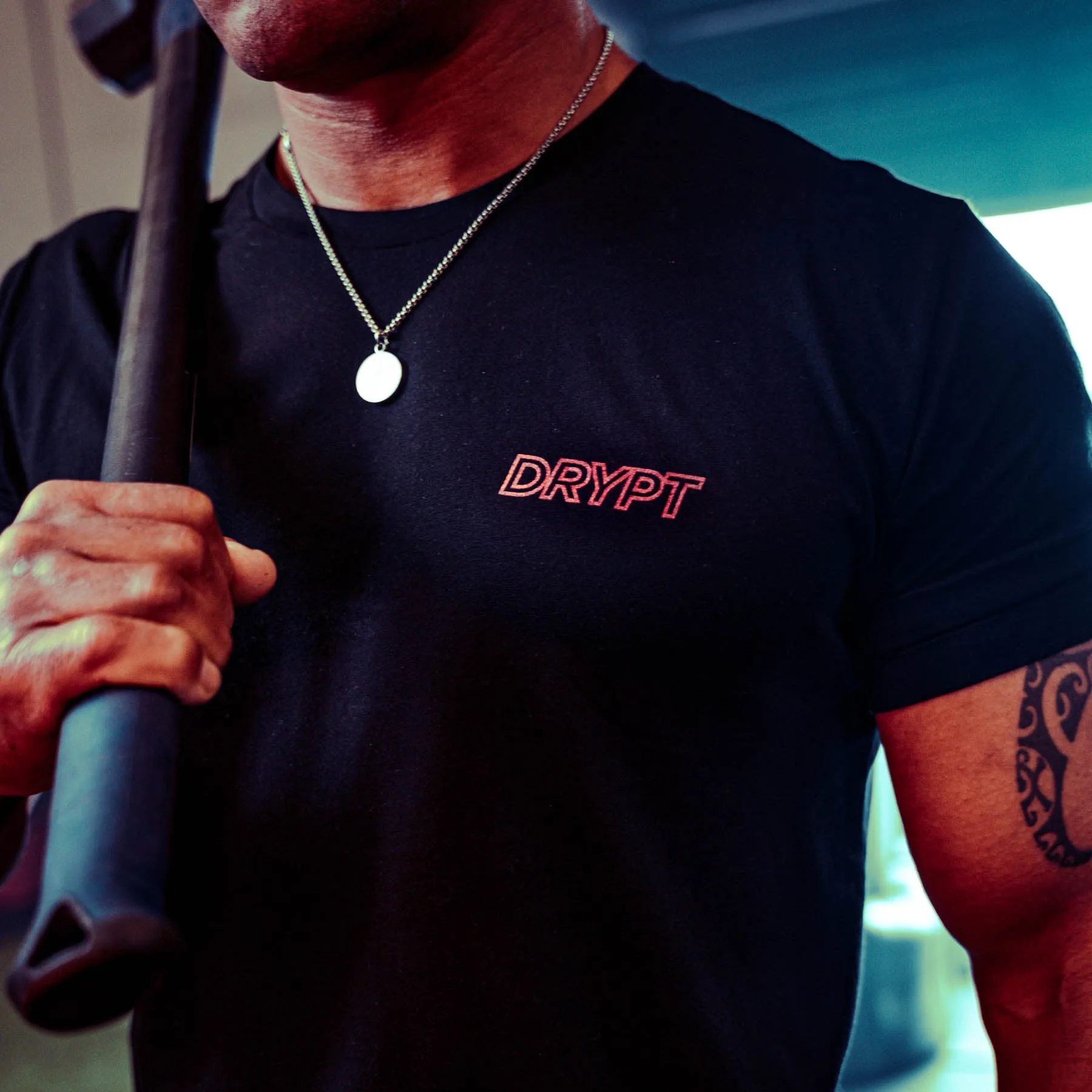 The Statement Tee - Vintage Black