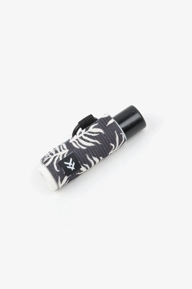 Thread 23 Lip Balm Holder