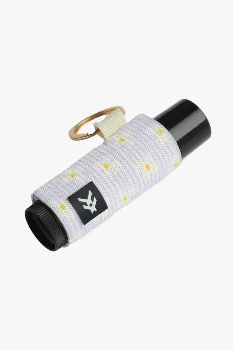 Thread 23 Lip Balm Holder