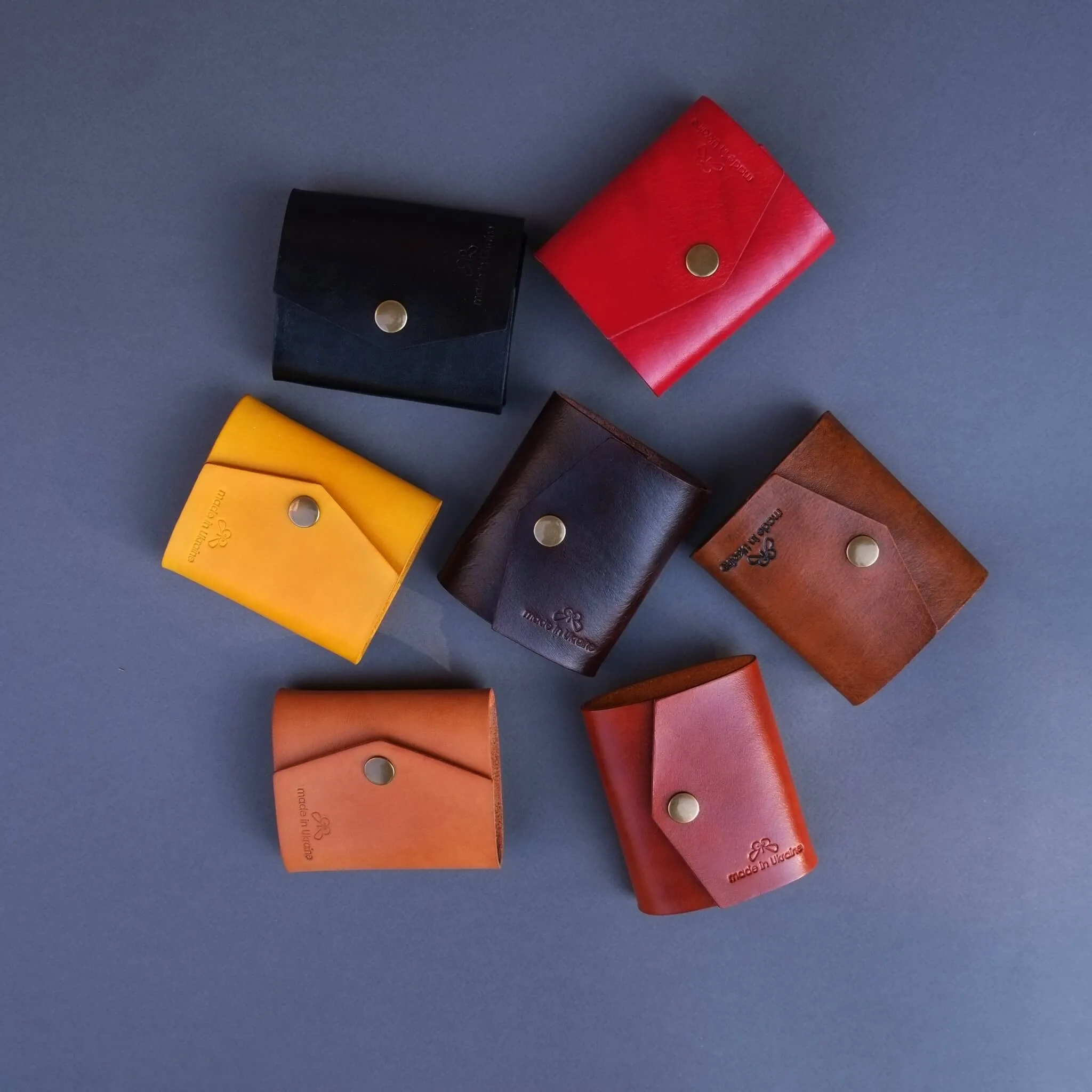 TRIFOLD WALLET  /  TAN