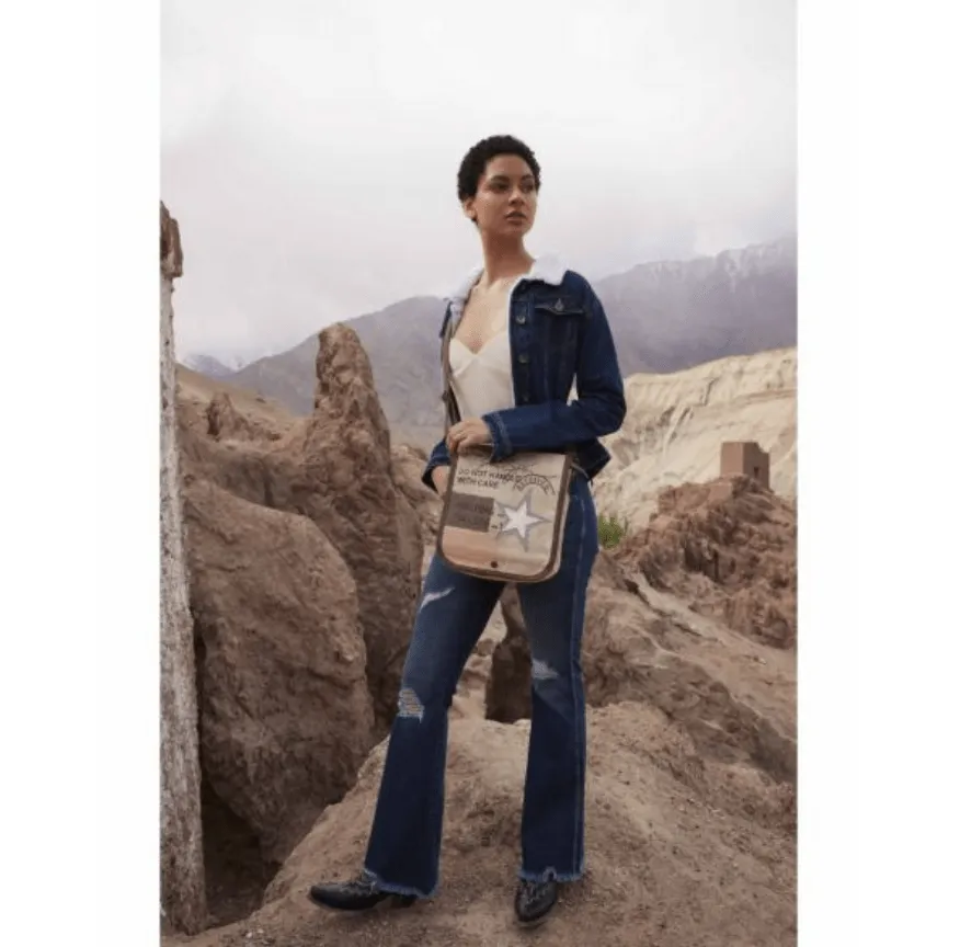 Vintage Adventurer Messenger Bag
