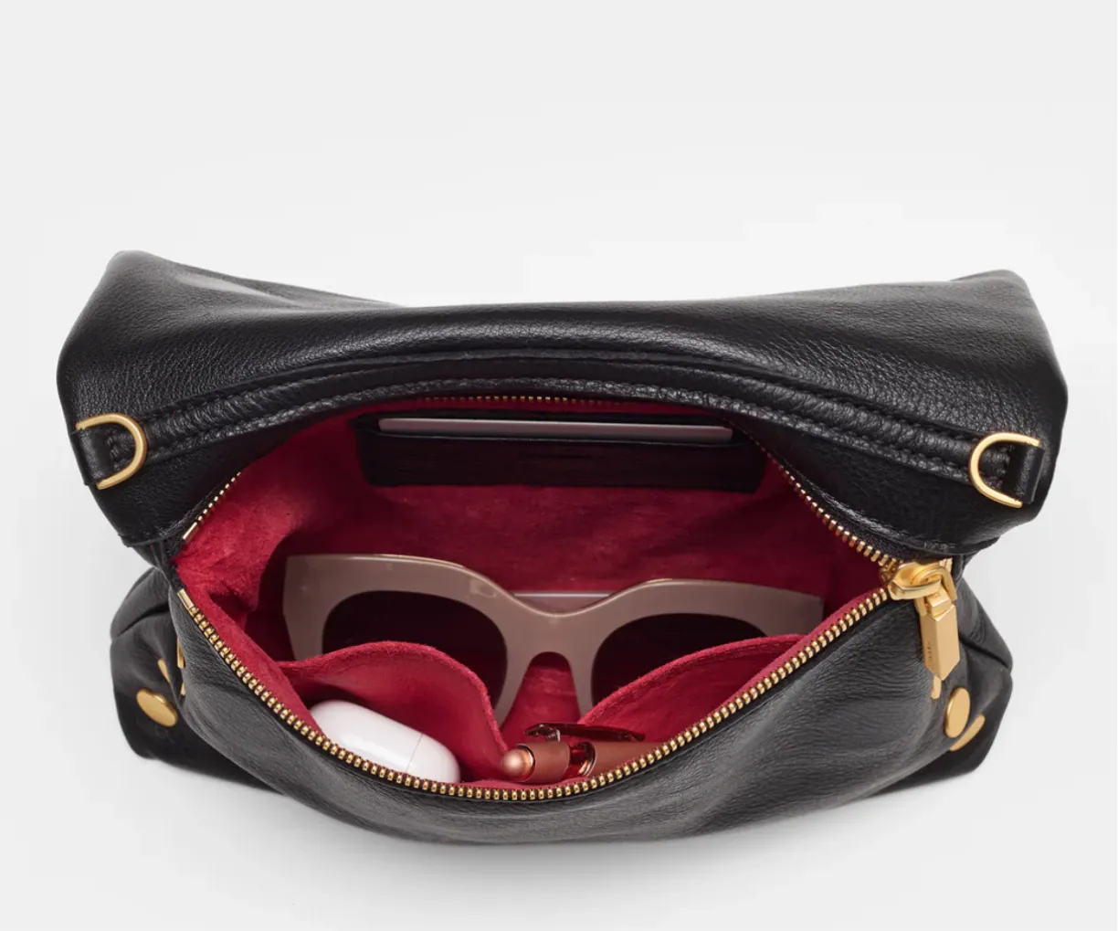 VIP Black Red Zip