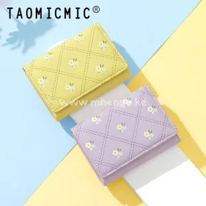 Wallet flower Egg looking