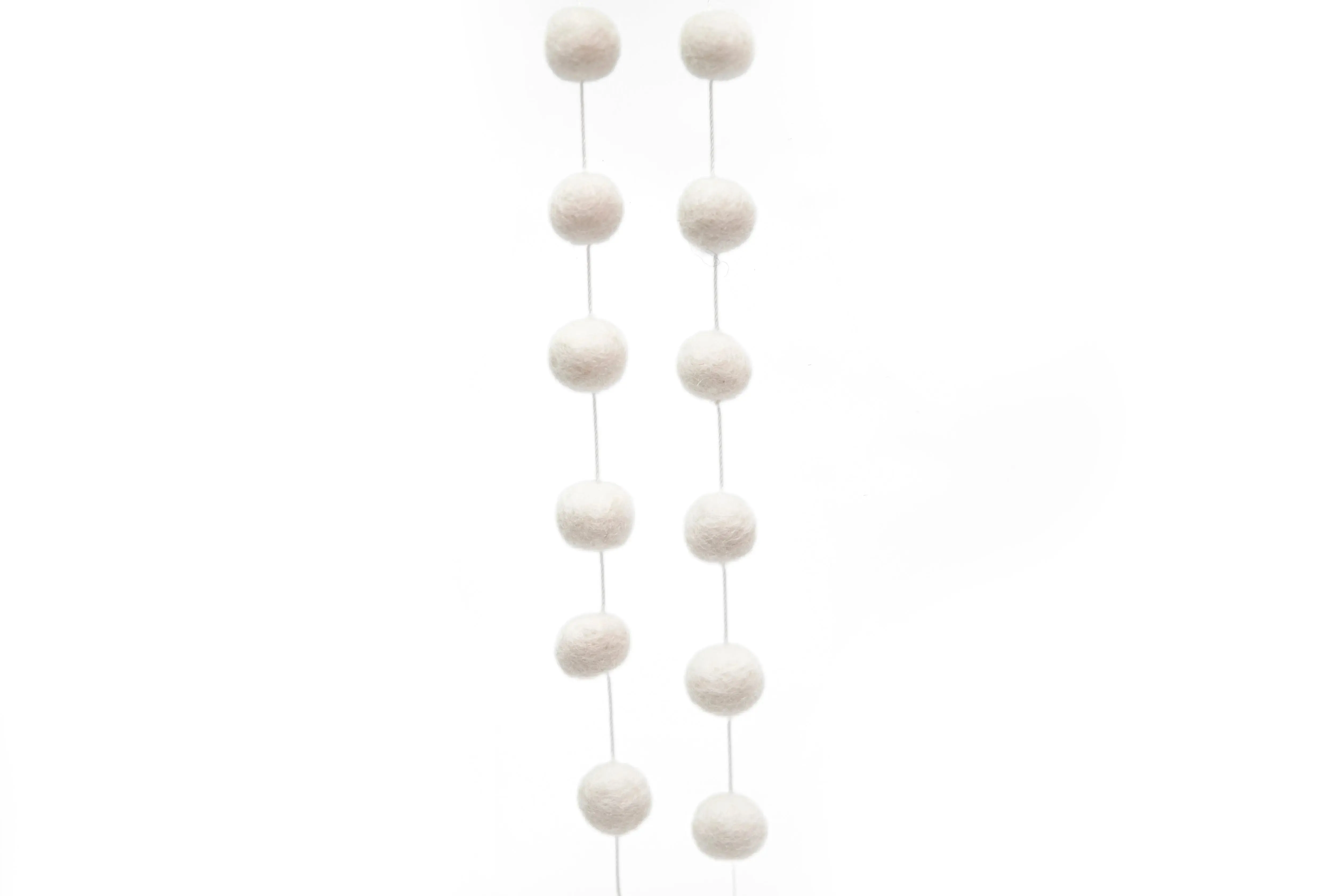 Wool Felt Garland: Sustainable Whimsical Home Decor White