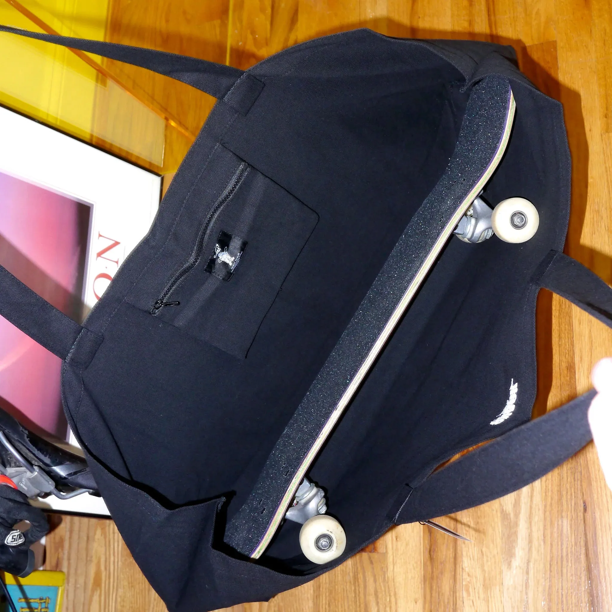 XXXL SKATEBOARD TOTE BAG - BLACK